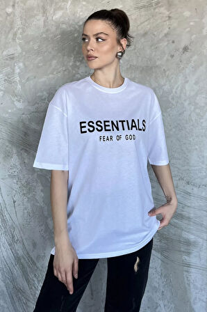 Bisiklet Yaka Ön Baskılı Kadın Tişört