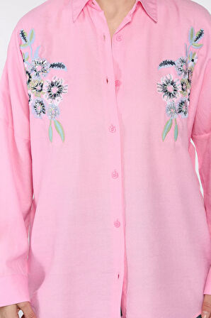 Kadın Çiçek Nakışlı Pul İşlemeli Salaş Gömlek