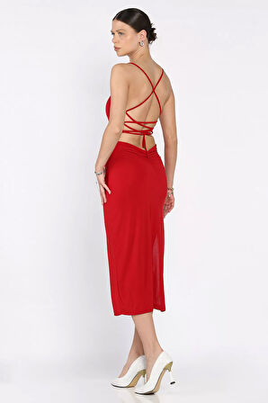 Sırt Dekolteli Yırtmaçlı Elbise