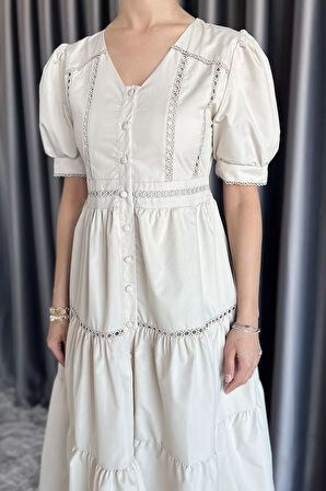 Kadın Boydan Düğmeli V Yaka Fırfırlı Balon Kol Elbise