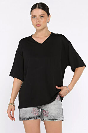 Kadın V Yaka Basic Tişört