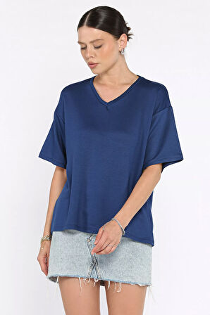 Kadın V Yaka Basic Tişört