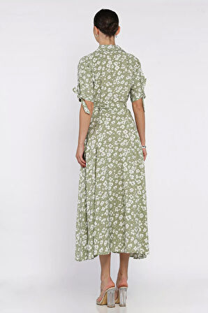 Kadın Düğmeli Çiçek Desenli Kısa Kol Elbise