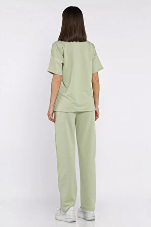 Kadın Nakış Detaylı Bisiklet Yaka Tişört Pantolon İkili Takım