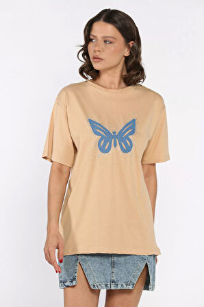 Bisiklet Yaka Taşlı Kelebek Motifli Kadın Tişört