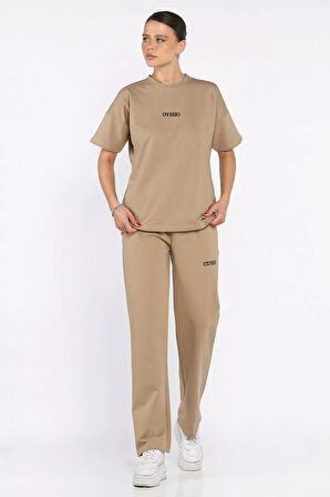 Kadın Bisiklet Yaka Nakış Detaylı Tişört Pantolon İkili Takım