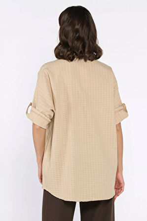 Kadın Çiçek Aksesuarlı Cepli Salaş Gömlek