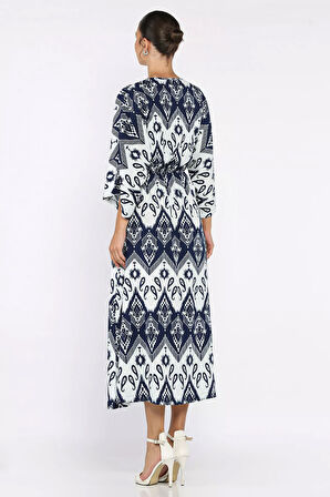 Kadın Kruvaze Yaka Bel Lastikli Yarasa Kol Yırtmaç Detaylı Desenli Elbise