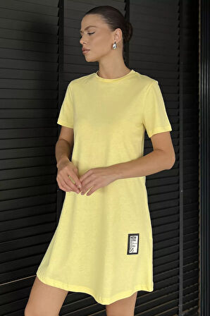 Kadın Bisiklet Yaka Arma Detaylı T-shirt Elbise