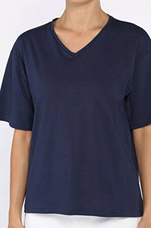 V Yaka Basıc Tişört