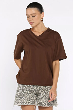 V Yaka Basıc Tişört