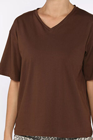 V Yaka Basıc Tişört