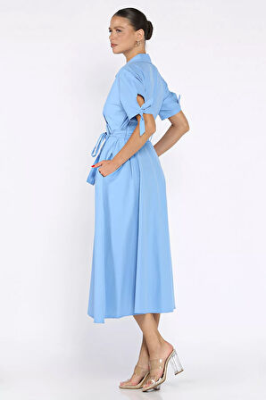 Düğmeli Ve Pileli Kısa Kol Uzun Elbise