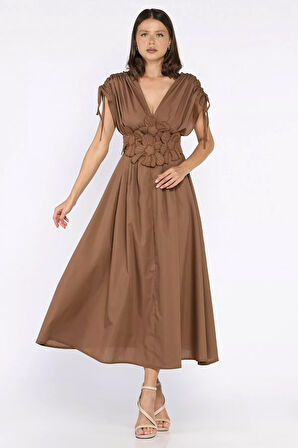 Papatya Aplikeli Kruvaze Elbise