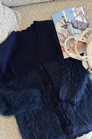 Gül Detaylı Sakallı Kadın Triko Hırka