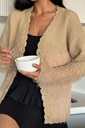 Gül Detaylı Sakallı Kadın Triko Hırka