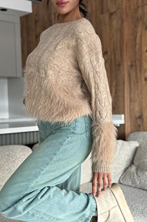 Sakallı Kadın Triko Kazak