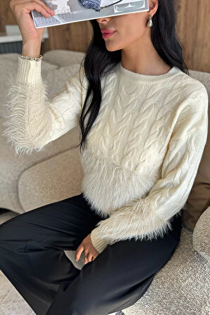 Sakallı Kadın Triko Kazak