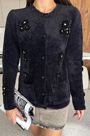 Kadın Pul İşlemeli Yumoş İplik Triko Ceket