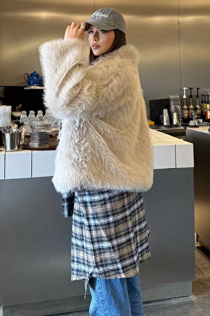 Kadın Astarlı Kürklü Kısa Mont