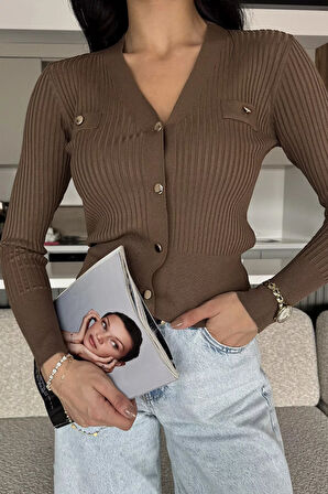 Kadın Kendinden Çizgi Desenli Gold Düğme Detaylı Triko Hırka (s-m-l Beden Uyumludur.)