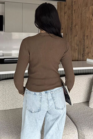 Kadın Kendinden Çizgi Desenli Gold Düğme Detaylı Triko Hırka (s-m-l Beden Uyumludur.)