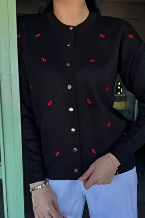 Kadın Fiyonk Nakışlı Triko Hırka