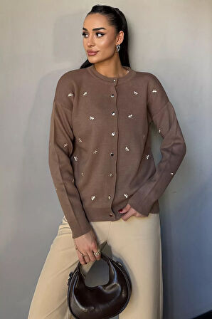 Kadın Fiyonk Nakışlı Triko Hırka