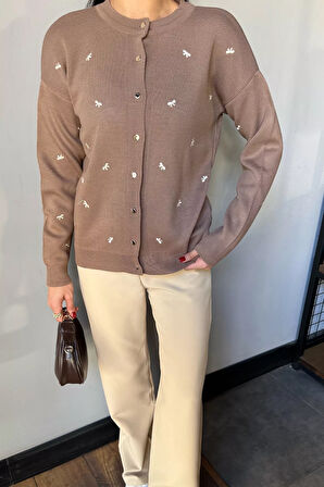 Kadın Fiyonk Nakışlı Triko Hırka