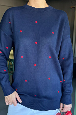 Kadın Kalp Nakışlı Triko Kazak