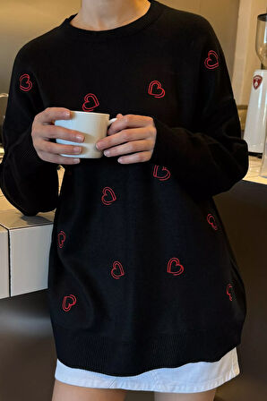 Kalp Nakışlı Kadın Triko Kazak