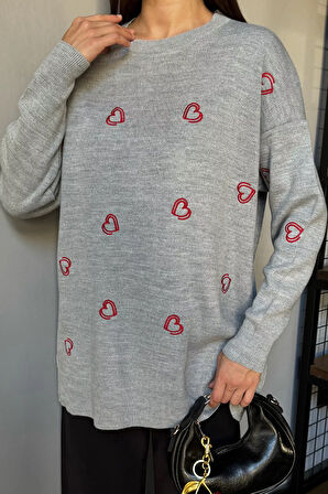 Kalp Nakışlı Kadın Triko Kazak