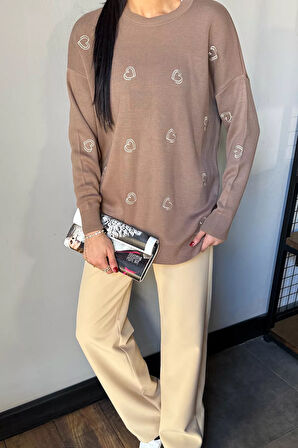 Kalp Nakışlı Kadın Triko Kazak