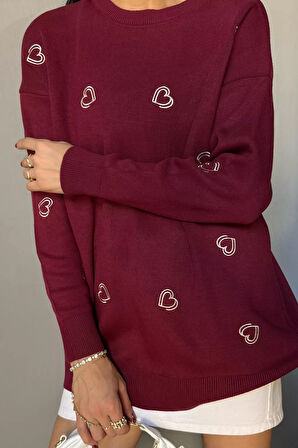 Kalp Nakışlı Kadın Triko Kazak