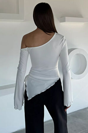 Bel Büzgülü Asimetrik Kesim Kadın Bluz