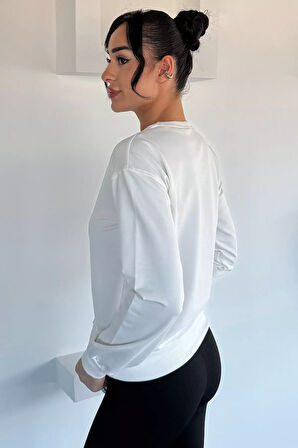 Kadın Bisiklet Yaka Baskılı Taş İşlemeli Sweatshirt