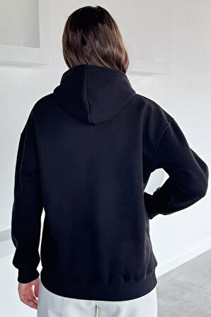 Kadın Kapüşonlu Kanguru Cepli Üç İplik Şardonlu Sweatshirt