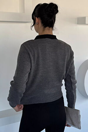 Kadın Yarım Düğmeli Triko Kazak