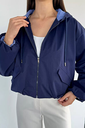 Kadın Kapüşonlu Bel Lastikli Çift Cepli Mevsimlik Mont