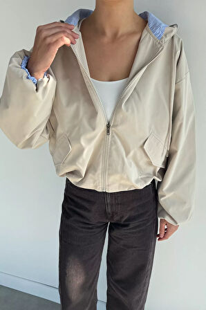 Kadın Kapüşonlu Bel Lastikli Çift Cepli Mevsimlik Mont