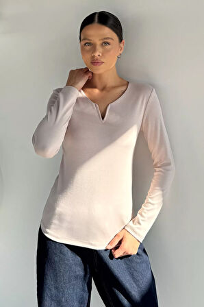 Ön Detaylı V Yaka Basıc Bluz