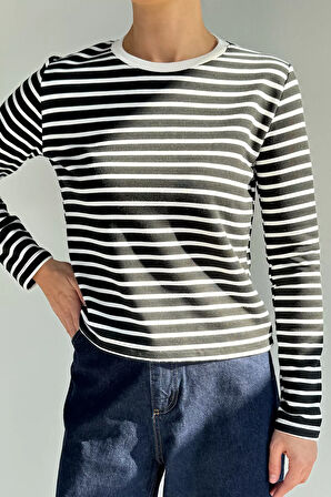 Kadın Bisiklet Yaka Çizgi Desenli Sweatshirt