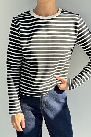 Kadın Bisiklet Yaka Çizgi Desenli Sweatshirt