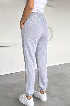 Kadın Bel Ve Paça Lastikli Amblem Detaylı Eşofman Altı