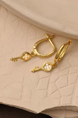 925 Ayar Gümüş Anahtarlı Küpe