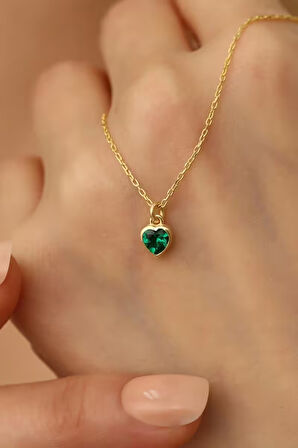 925 Ayar Gümüş Yeşil Taş Detaylı Kalp Kolye