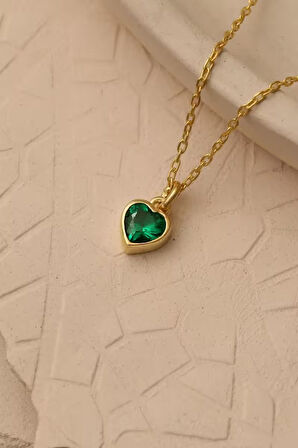 925 Ayar Gümüş Yeşil Taş Detaylı Kalp Kolye