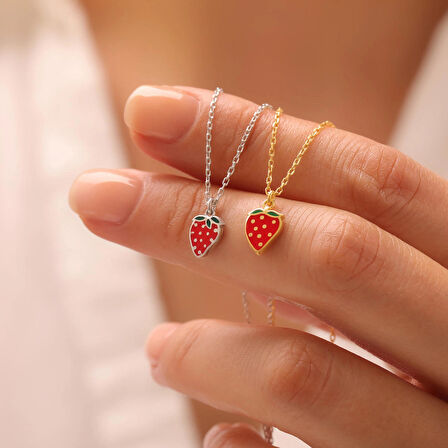 925 Ayar Gümüş Mineli Çilek Kolye (Gold)