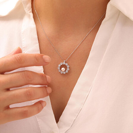 925 Ayar Gümüş İnci ve Zirkon Taşlı Halkalı  Kolye (Rose Gold)