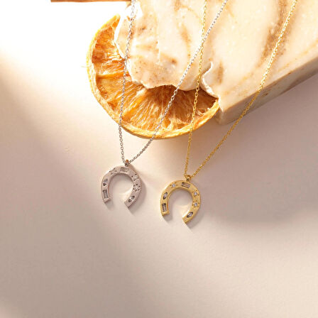 925 Ayar Gümüş Taşlı Nal Kolye(Gümüş)